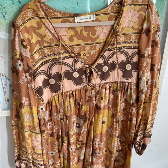 Garden days size M floral print worn in perfect condition - Picture 3 of 3